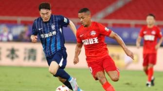 2025年08月10日 近12轮首胜！梅州2-1送三镇6轮不胜 恩戈姆传射绍尔世界波难救主