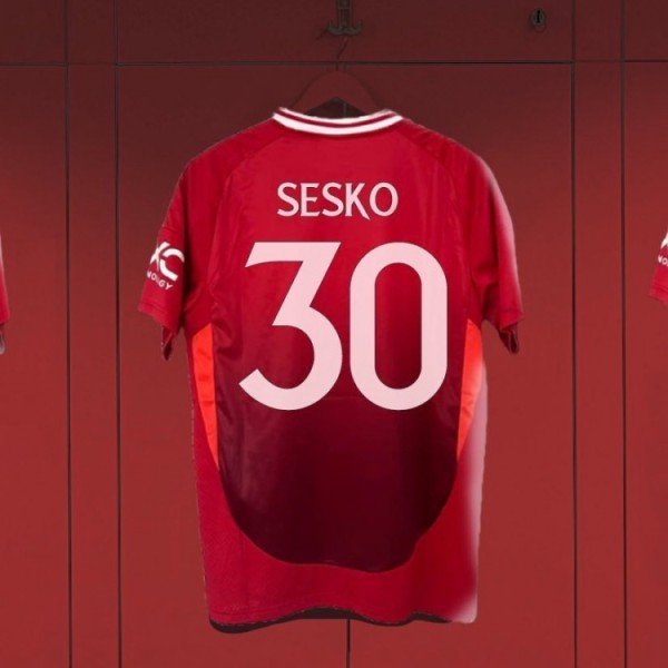 延续自己的号码！罗马诺：塞斯科将身披曼联的30号球衣出战