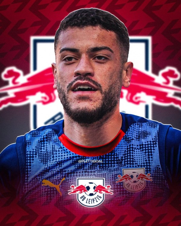 德天空：哥兹塔比中锋罗慕洛将加盟莱比锡，转会费总价2500万欧