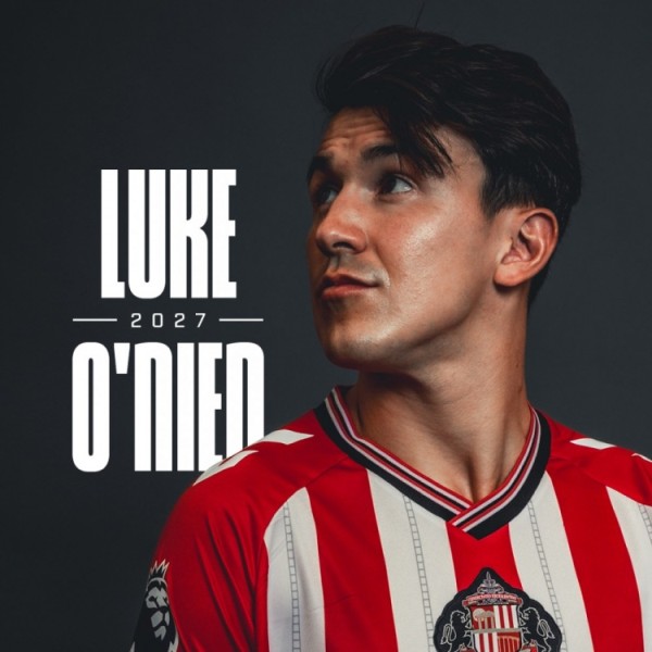 官方：桑德兰与英格兰中场奥尼恩续约至2027年