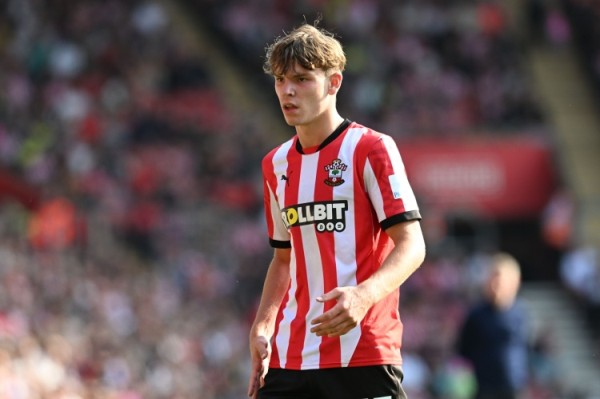 德天空：南安普顿已给出迪布林的标价，埃弗顿接受价格将激活交易