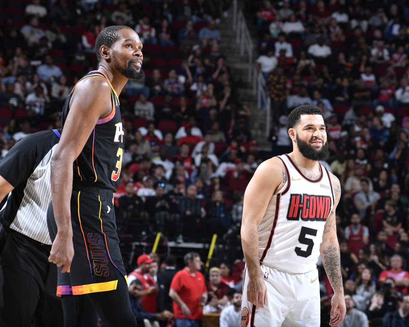 队记：火箭会控制老将的上场时间 以便准备好应对多轮季后赛